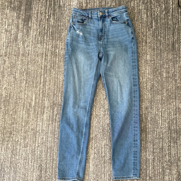 Denim - American Eagle Mom jean size 00
